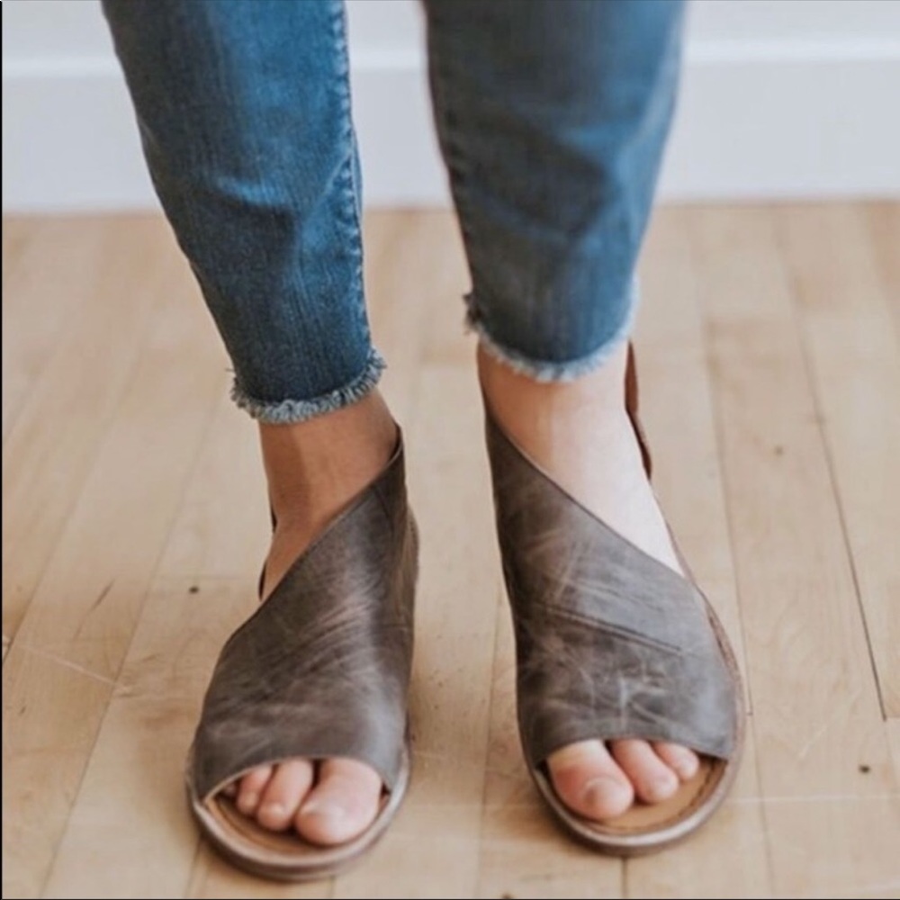 Free People Mont Blac Asymmetrical Sandals 37